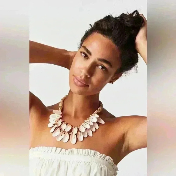 NEW Free People Collier Two Strangers Shell Statement Necklace 💕Hard to Find! - Picture 3 of 9